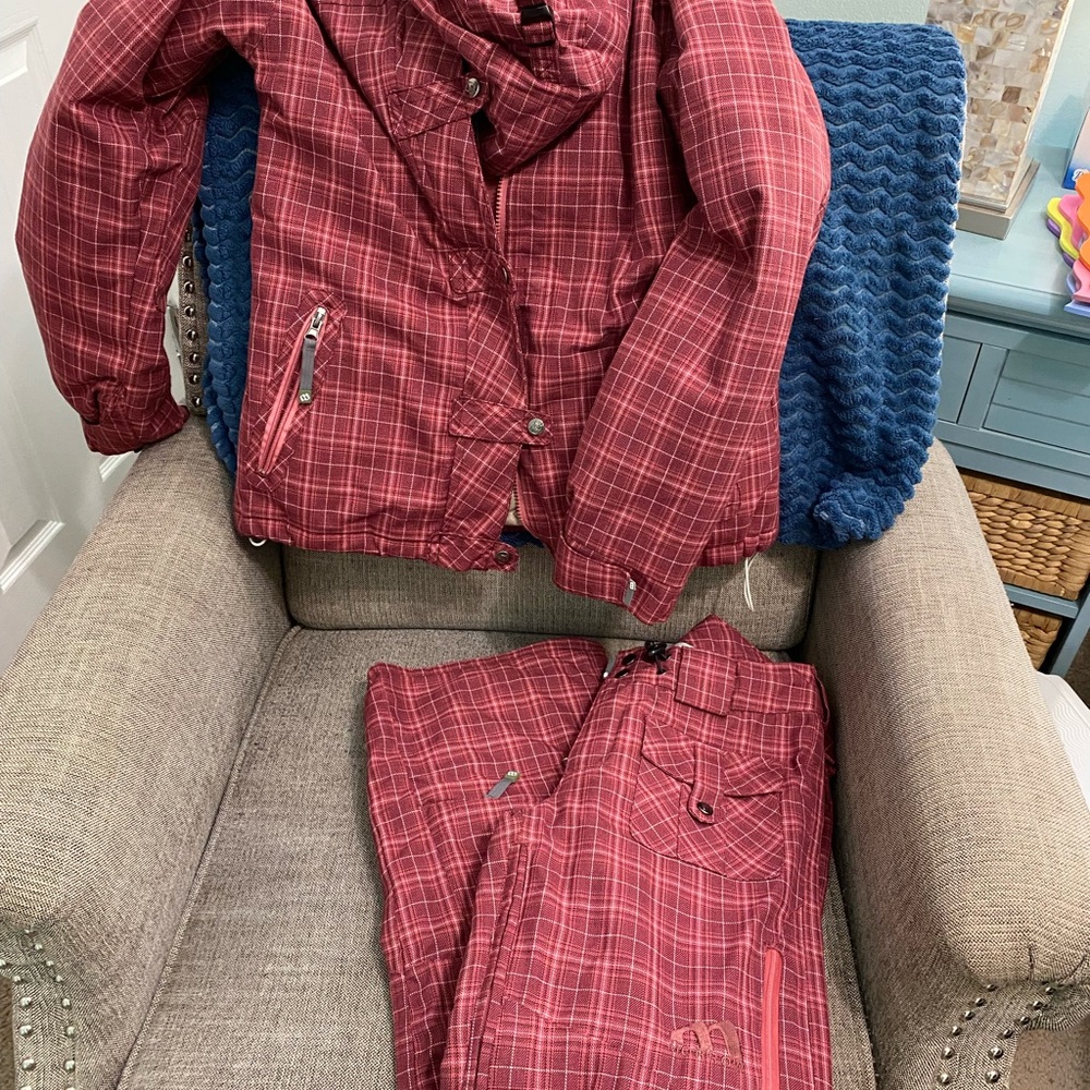 Women's Plaid Ski Jacket and Pants Set Morrow Snowboards Size Small